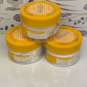 Global beauty care Brightening toner pads 3 pack